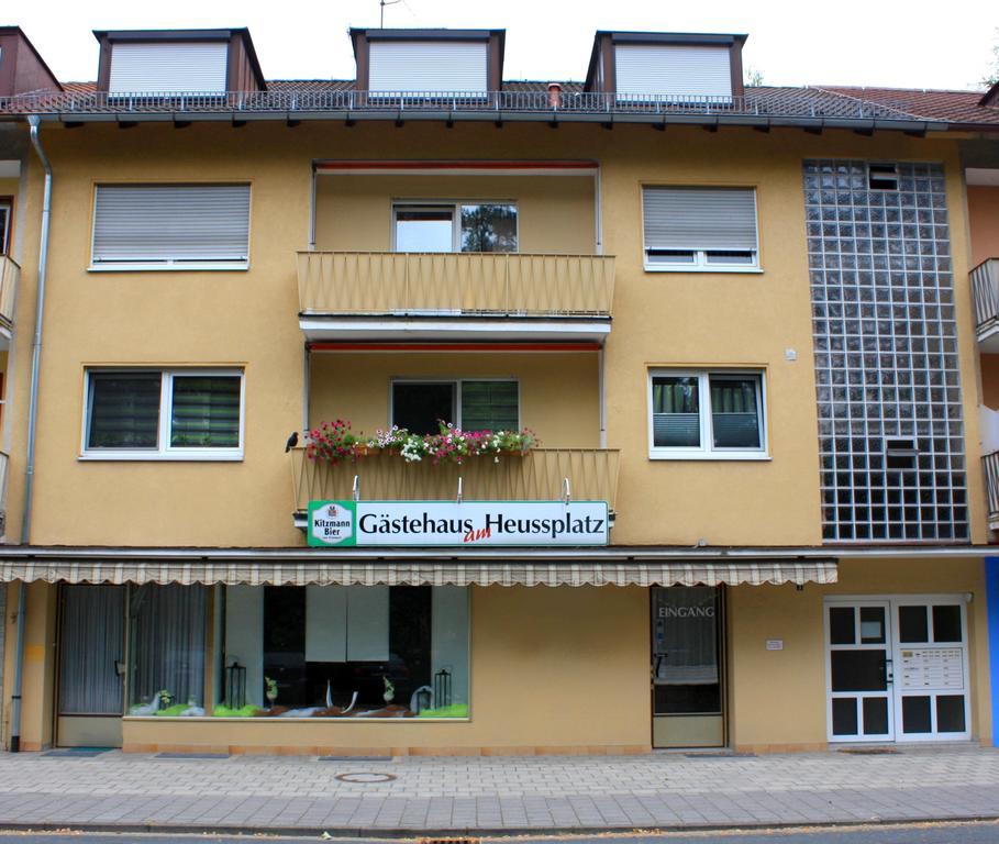 Gaestehaus Am Heuss-Platz Erlangen Exterior photo