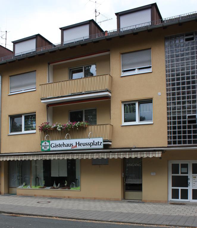 Gaestehaus Am Heuss-Platz Erlangen Exterior photo